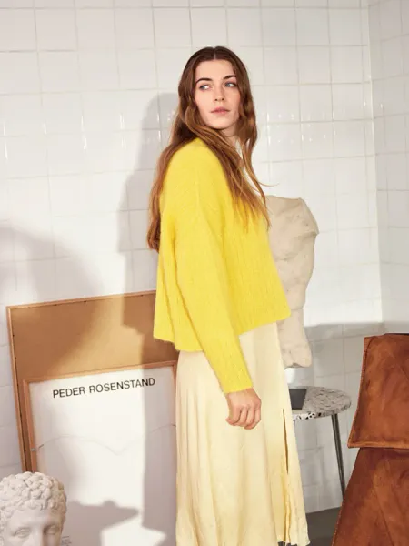 Hovedbilde Enkeltoppskrift / 2403 DIY / Nr. 4  Hilda sweater