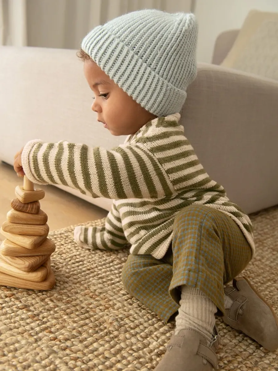 Enkeltoppskrift / 2413 Myk start / Nr. 6  Pascal Sweater Baby